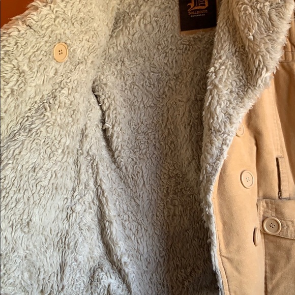 Dollhouse Button-up Jacket - Picture 3 of 5